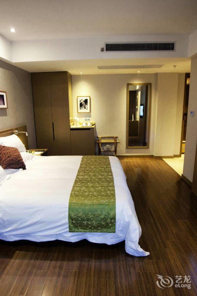 Heyi Hotel Hefei Changjiang Middle Road Exterior foto